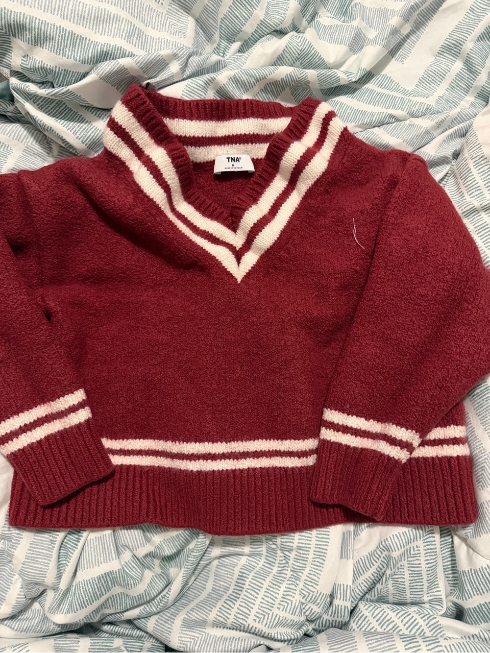Aritzia TNA Millennium Sweater